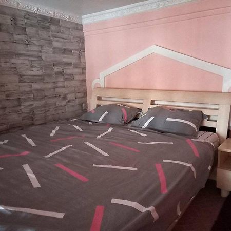 Apartament Площа Старий Ринок З Балконом Lwów Zewnętrze zdjęcie